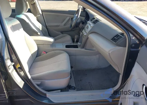 2010 Toyota Camry Le from USA, damaged, VIN 4T1BF3EK0AU103816